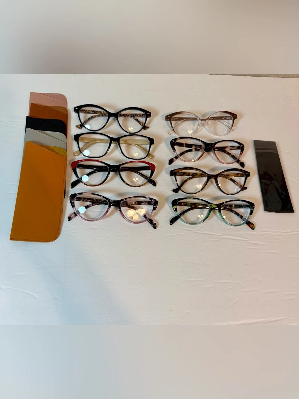 Bundle Lot of Reader Glasses +2.5 - 8 Pairs, 5 Cases, 1 Cleaning Cloth